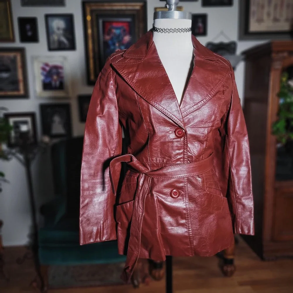 Burgundy Leather‎ Jacket Belted Womens Blazer Vintage 70s 9/10 Made in Argentina